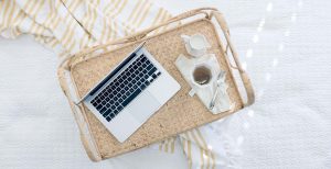 testimonials-background